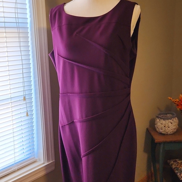 Calvin Klein Dresses & Skirts - Calvin Klein sleeveless dress